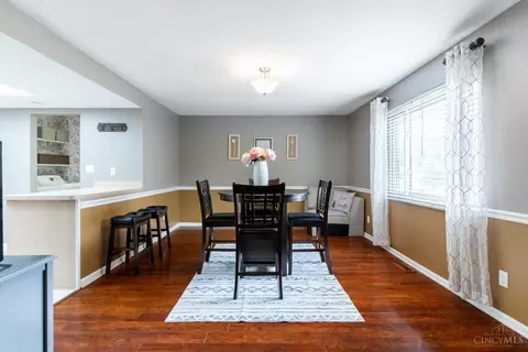 Dining - 6061 Marshall Rd, Centerville, OH 45459 photo 1 of 4