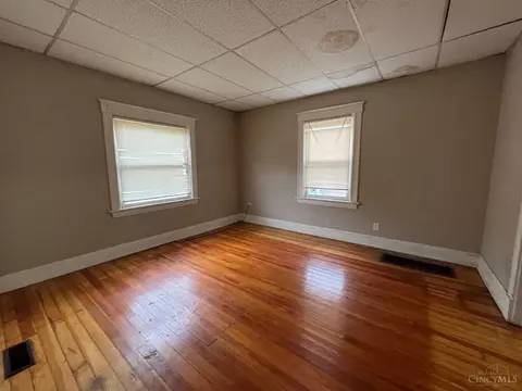 1432 Cedar Ave, Cincinnati, OH 45224 photo 9