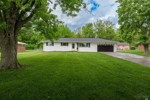 8438 Ora Ln, Middletown, OH 45042