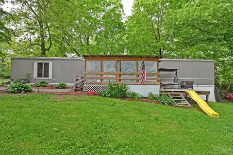 7087 Highland Trl, Paint Twp, OH 45133
