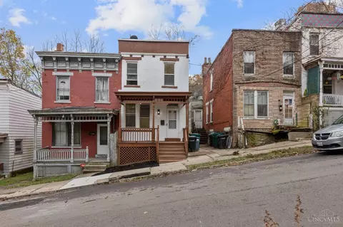 1533 Grove St, Cincinnati, OH 45225
