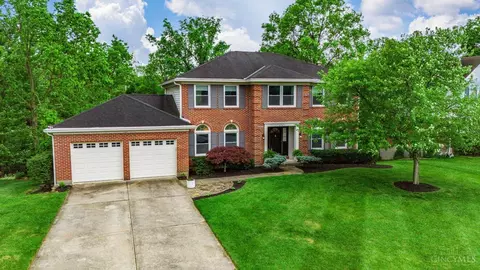 6747 San Mateo Dr, West Chester, OH 45069