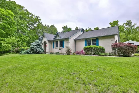 11708 Carolina Trace Rd, Harrison, OH 45030