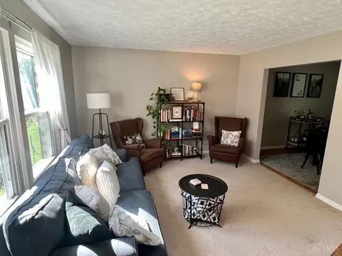 Living - 3816 Spring Mill Way, Maineville, OH 45039 photo 1 of 3
