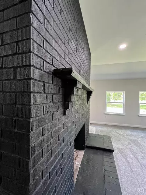 2513 Bauer Rd, Batavia, OH 45103 photo 2