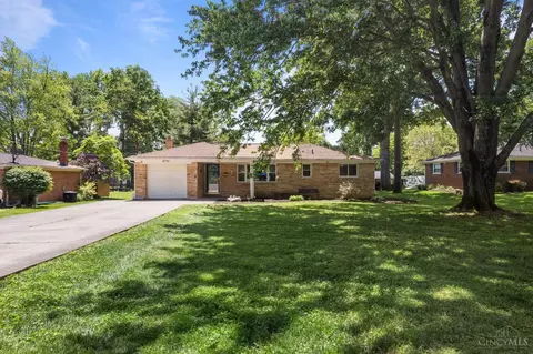 777 Fairway Dr, Cincinnati, OH 45245