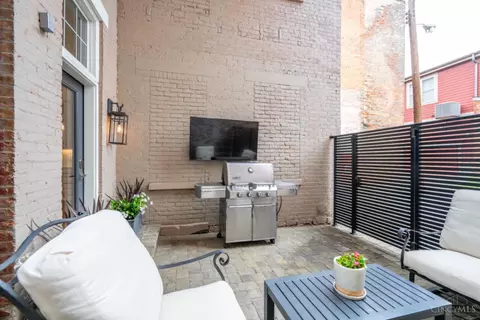 Exterior - 1410 Elm St, Cincinnati, OH 45202 photo 5 of 14