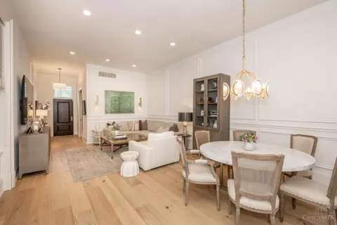 Dining - 1410 Elm St, Cincinnati, OH 45202 photo 3 of 4