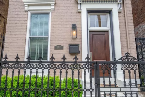 Exterior - 1410 Elm St, Cincinnati, OH 45202 photo 9 of 14