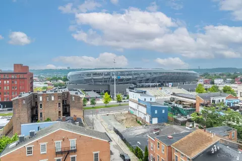 View/Area - 1410 Elm St, Cincinnati, OH 45202 photo 8 of 8