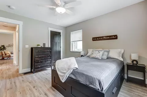 Bedroom - 1628 Quebec Rd, Cincinnati, OH 45205 photo 2 of 6