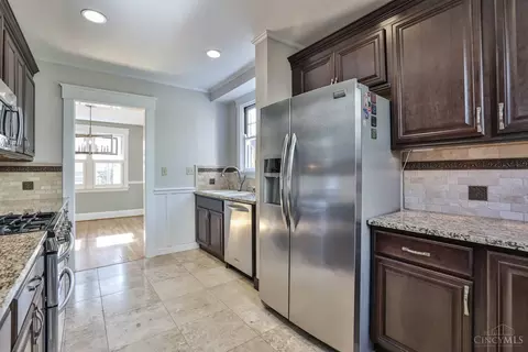 16 Arcadia Pl, Cincinnati, OH 45208 photo 33