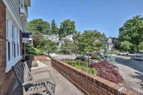 16 Arcadia Pl, Cincinnati, OH 45208 photo 24