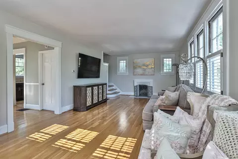 16 Arcadia Pl, Cincinnati, OH 45208 photo 6