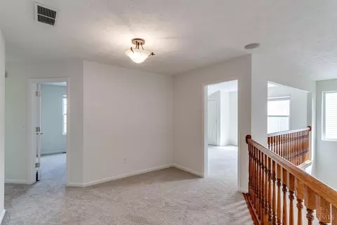 4155 Gensen Loop, Cincinnati, OH 45245 photo 18