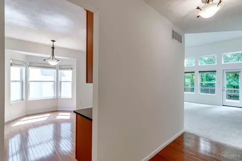4155 Gensen Loop, Cincinnati, OH 45245 photo 15