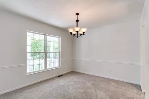 4155 Gensen Loop, Cincinnati, OH 45245 photo 10