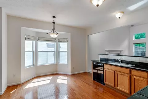 4155 Gensen Loop, Cincinnati, OH 45245 photo 14