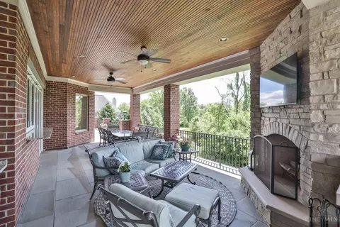 Exterior - 41 Traditions Turn, Montgomery, OH 45249 photo 10 of 18