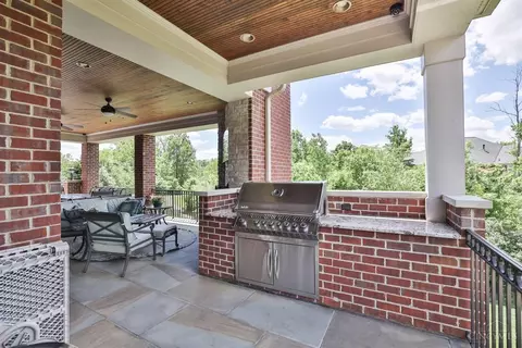 Exterior - 41 Traditions Turn, Montgomery, OH 45249 photo 11 of 18