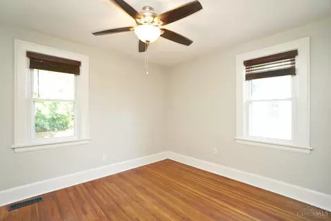 6684 Iris Ave, Cincinnati, OH 45213 photo 16