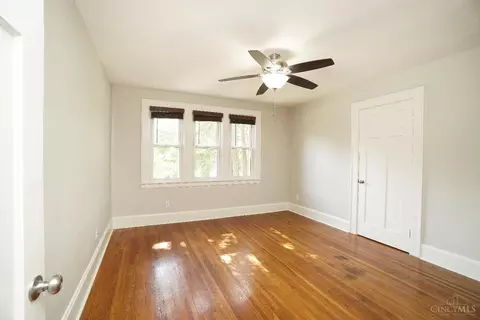 6684 Iris Ave, Cincinnati, OH 45213 photo 12