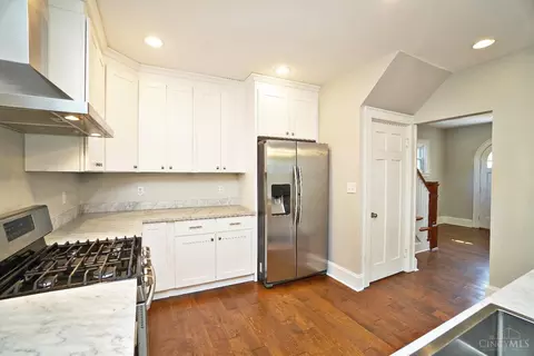 6684 Iris Ave, Cincinnati, OH 45213 photo 6