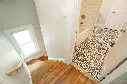 6684 Iris Ave, Cincinnati, OH 45213 photo 18