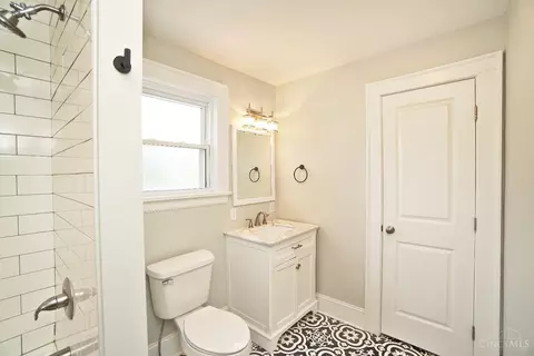 6684 Iris Ave, Cincinnati, OH 45213 photo 19