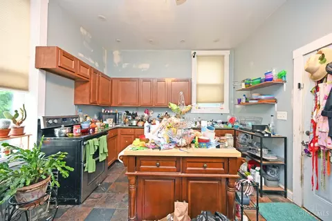 Kitchen - 773 Summit Ave, Cincinnati, OH 45204 photo 1 of 2