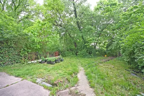 Exterior - 773 Summit Ave, Cincinnati, OH 45204 photo 2 of 3