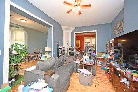 Living - 773 Summit Ave, Cincinnati, OH 45204 photo 2 of 2