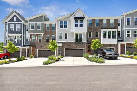 119 Blossom View Dr, Loveland, OH 45140