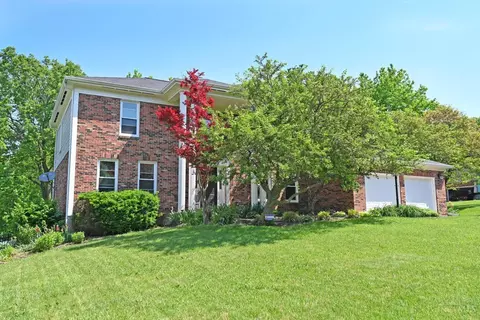 6896 Stonewood Ct, West Chester, OH 45241