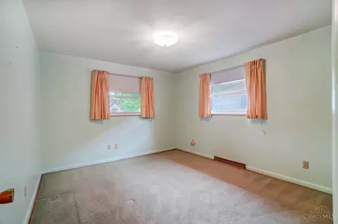 Bedroom - 4114 Edith Ave, Cincinnati, OH 45227 photo 1 of 5