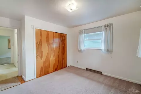 Bedroom - 4114 Edith Ave, Cincinnati, OH 45227 photo 5 of 5