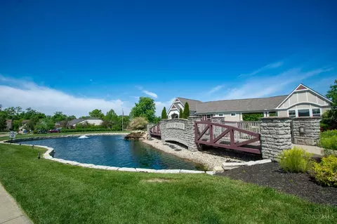 View/Area - 7907 Oakbridge Way, Cincinnati, OH 45248 photo 1 of 1