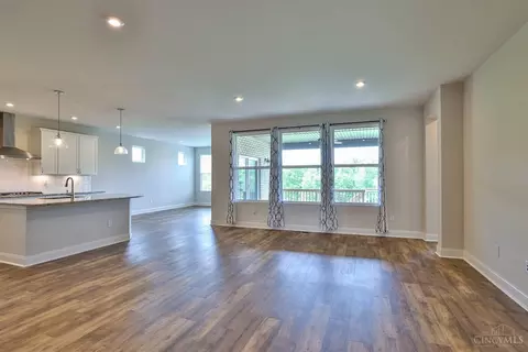 Living - 4709 Hampton Pointe Dr, Dent, OH 45248 photo 1 of 7