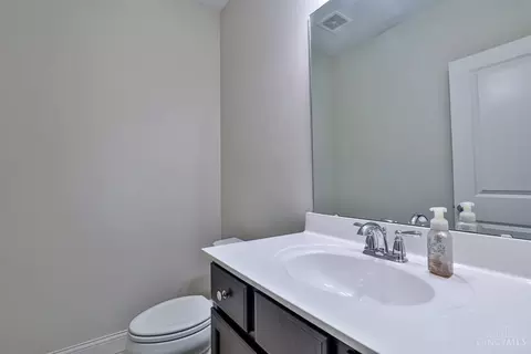 Bath - 4709 Hampton Pointe Dr, Dent, OH 45248 photo 6 of 6