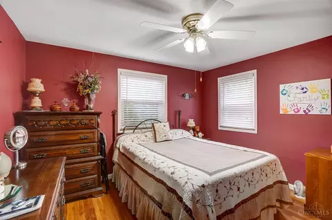 Bedroom - 4641 Miller Rd, Blue Ash, OH 45242 photo 1 of 7