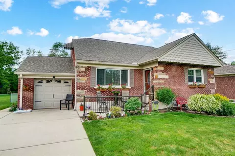 4641 Miller Rd, Blue Ash, OH 45242
