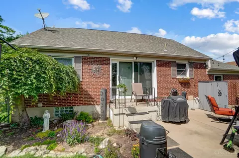 Exterior - 4641 Miller Rd, Blue Ash, OH 45242 photo 8 of 17