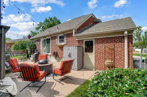 Exterior - 4641 Miller Rd, Blue Ash, OH 45242 photo 7 of 17