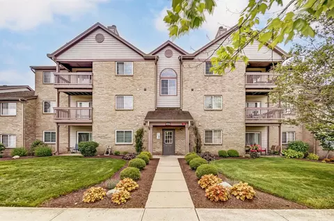 8515 Breezewood Ct #311, West Chester, OH 45069