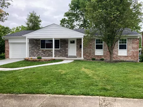 2716 Bonnie Dr, Cincinnati, OH 45230