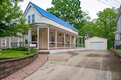 3936 Washington Ave, Cheviot, OH 45211