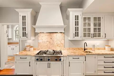 Kitchen - 7500 Cayuga Dr, Cincinnati, OH 45243 photo 4 of 4