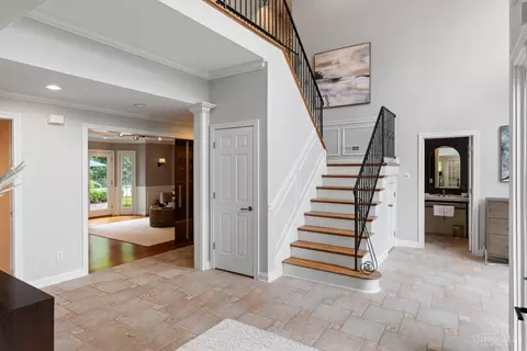 Entry Way - 7500 Cayuga Dr, Cincinnati, OH 45243 photo 1 of 6