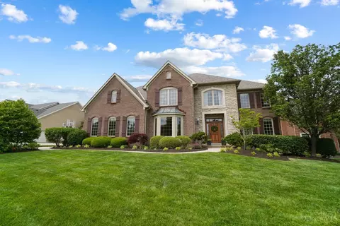 2371 Clydes Xing, Cincinnati, OH 45244