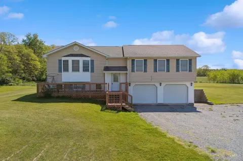 9248 St Rt 134, Lynchburg, OH 45142